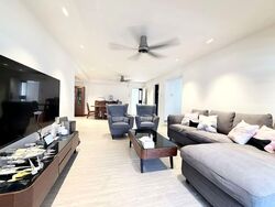 Blk 217 Pasir Ris Street 21 (Pasir Ris), HDB Executive #549030201